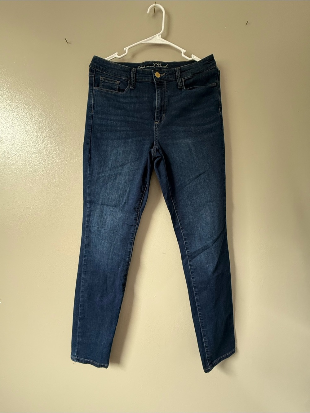 Size 10 Universal Thread Skinny Jeans